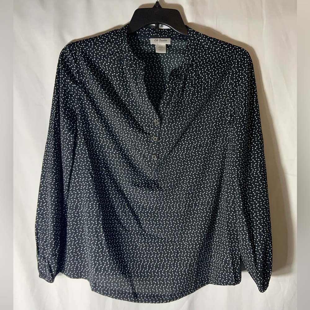 CW Classics Black and White Dotted Blouse